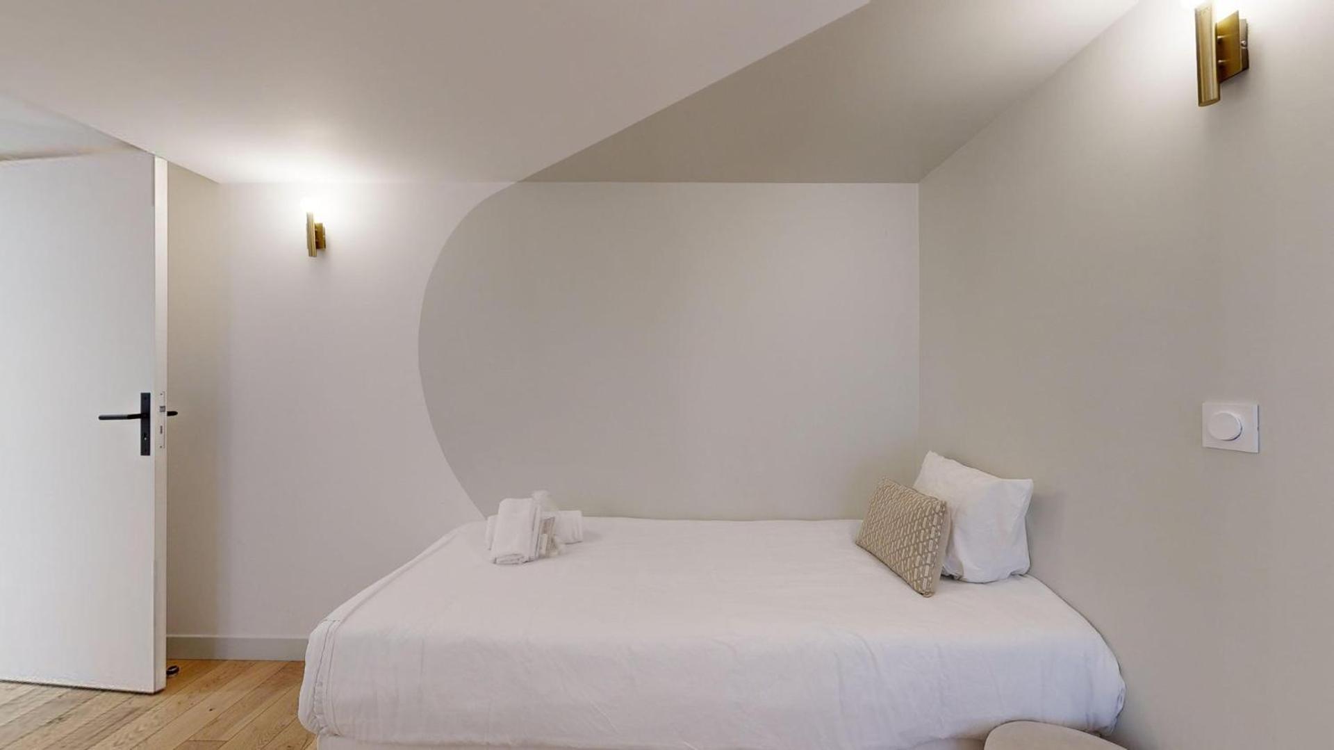 230 Suite Mayfair - Superb Apartment In París Exterior foto